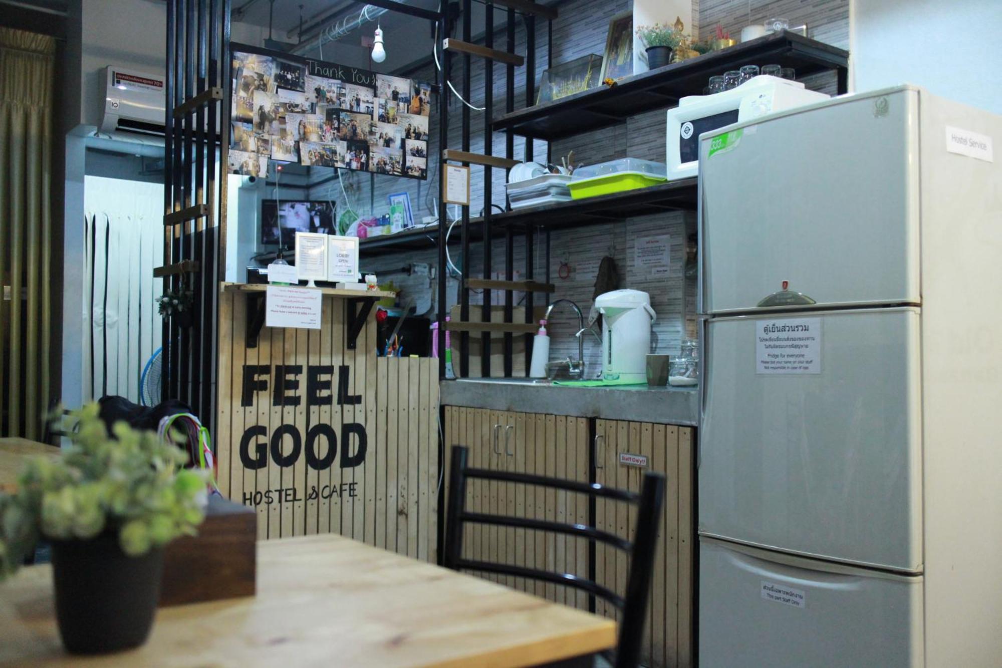 Feel Good Bangkok Hostel Exterior photo